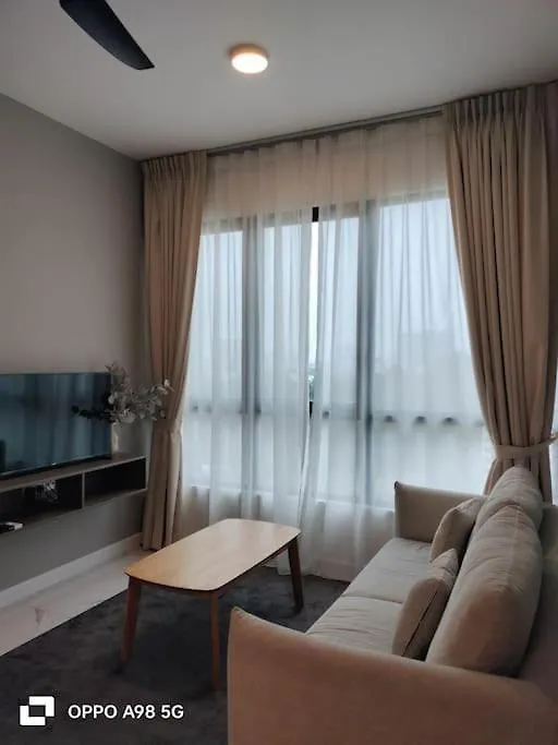 A Cozy 2-Bedroomの連絡先